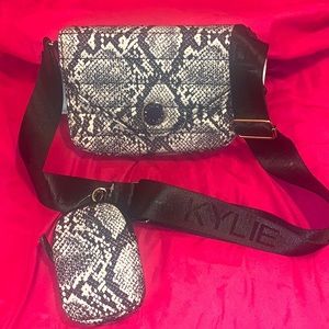 Kendall + Kylie new black snake pattern crossbody